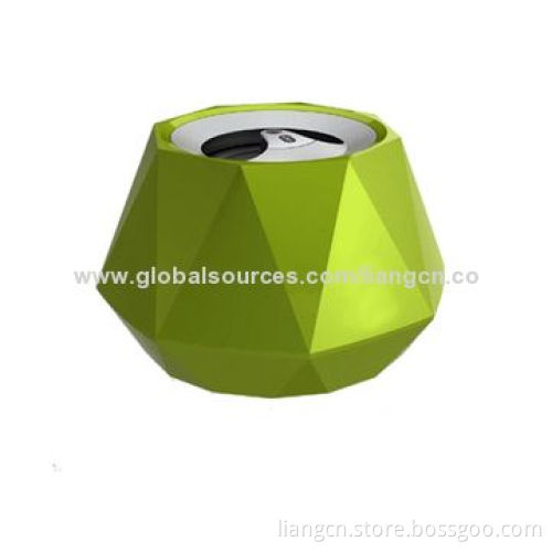 Manufacturer fashionable design wireless Bluetooth outdoor speaker in good-quality